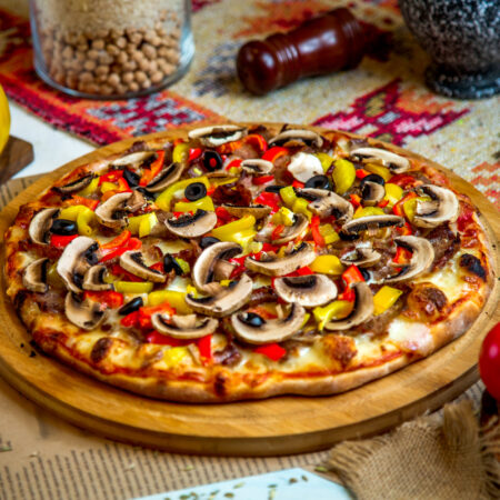 MAMA’S STAR PIZZA